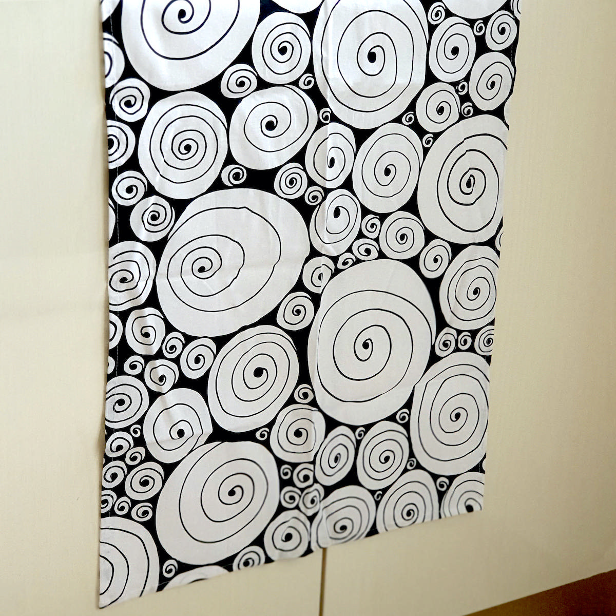 Tea Towel - Black Calliostoma