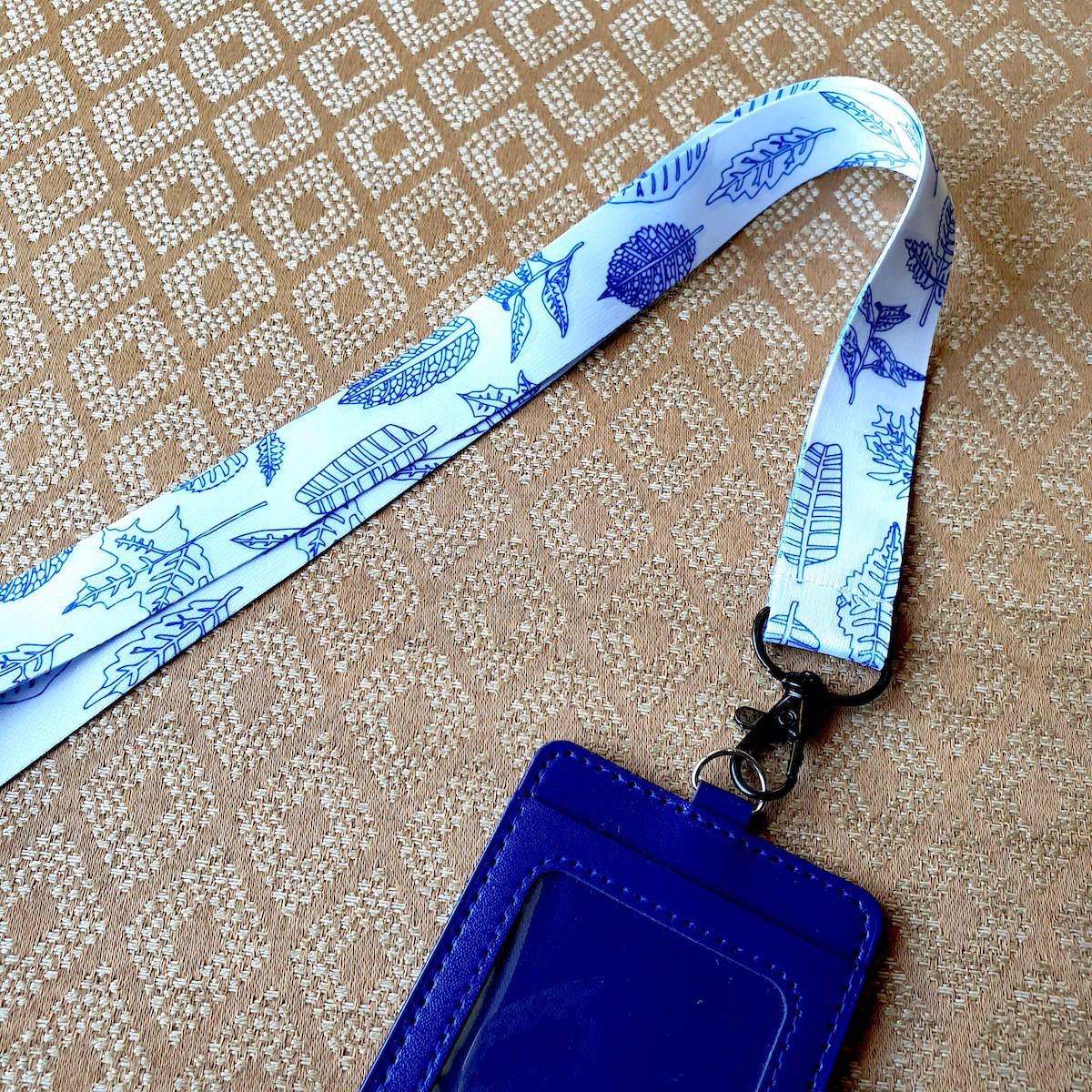 Lanyard & Cardholder - Leaves