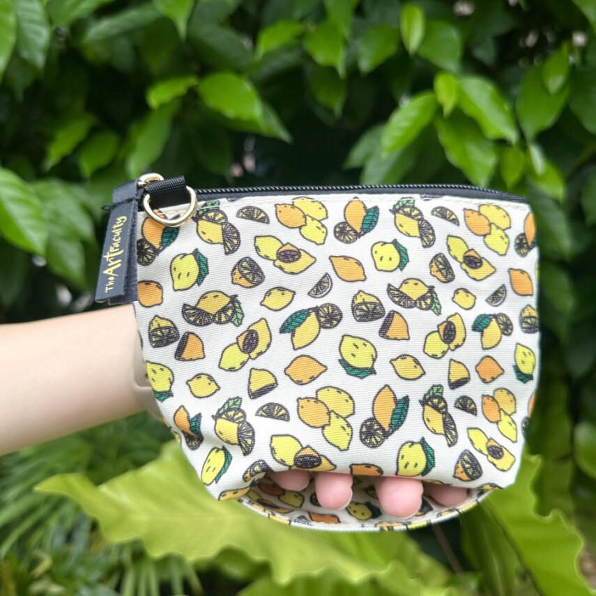 Mini Pouch – Lemons Beige