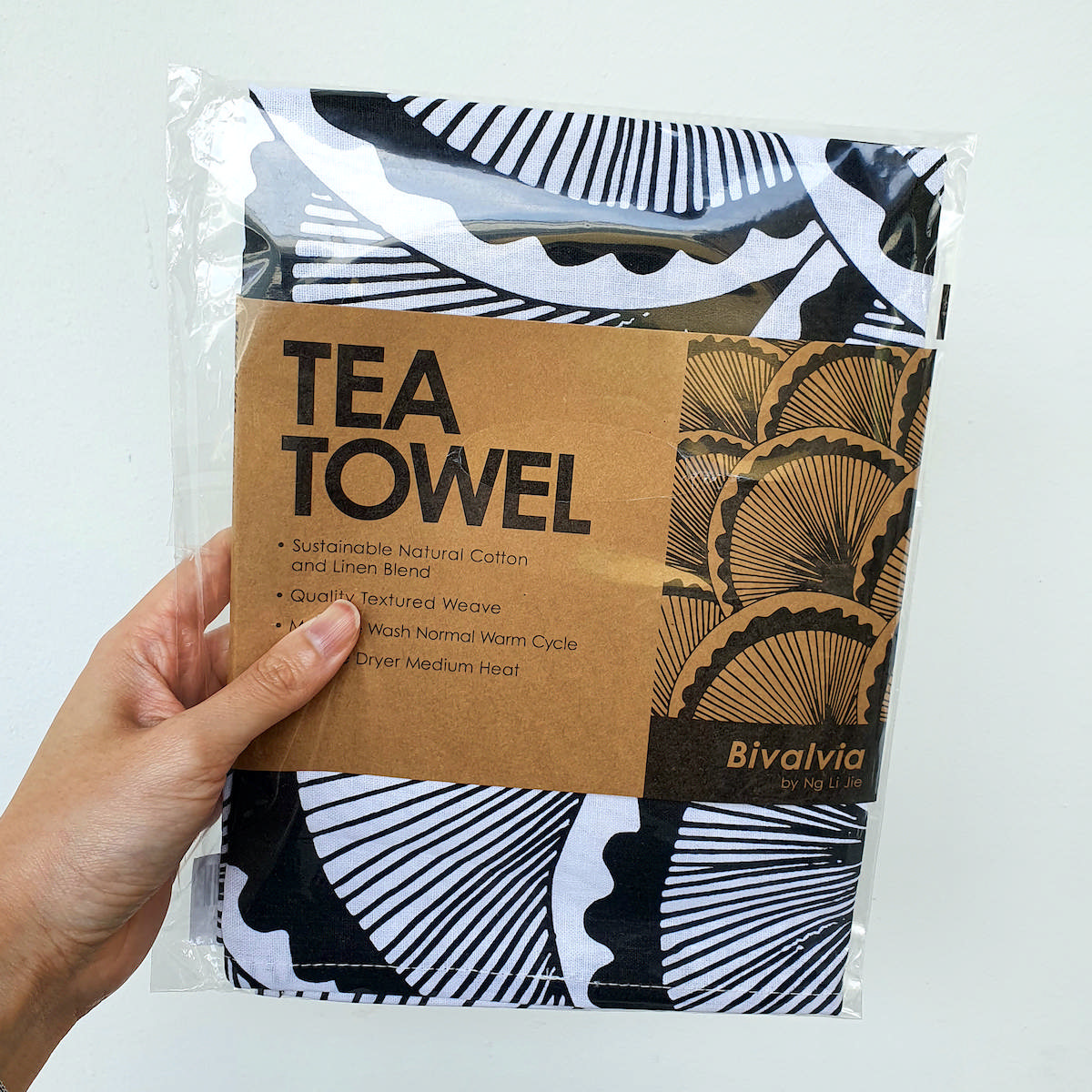 Tea Towel - Black Bivalvia