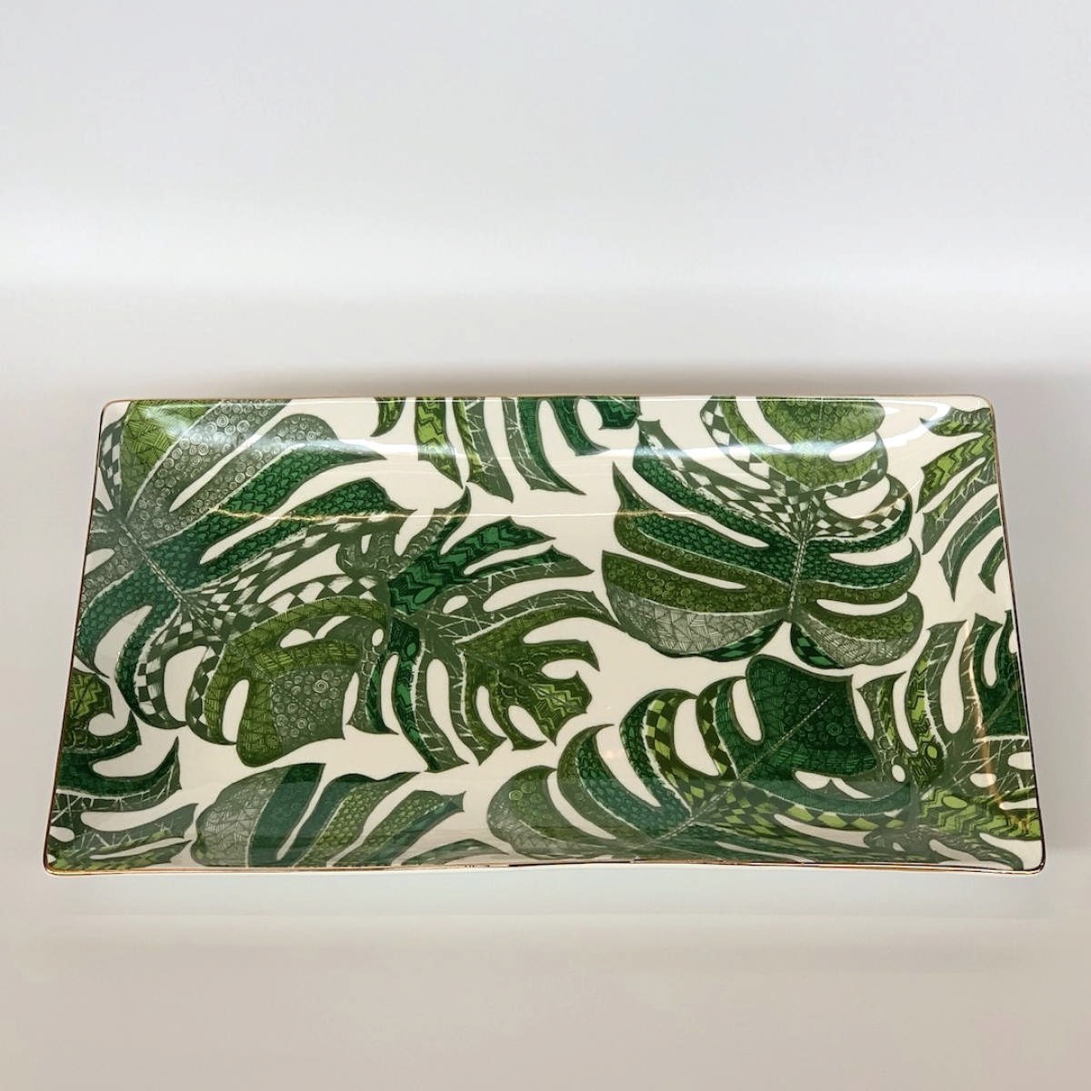 Statement Platter (Gold rim) - Green Monstera