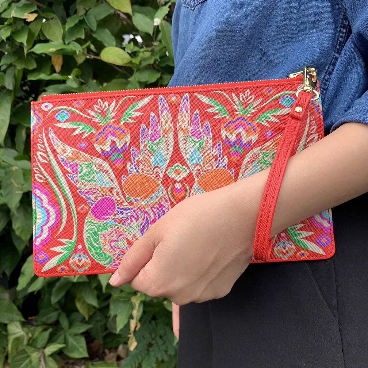 Slim Clutch – Blossoming Love