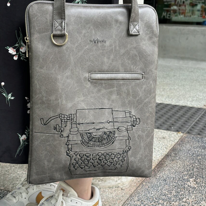 Laptop Bag PU – Typewriter