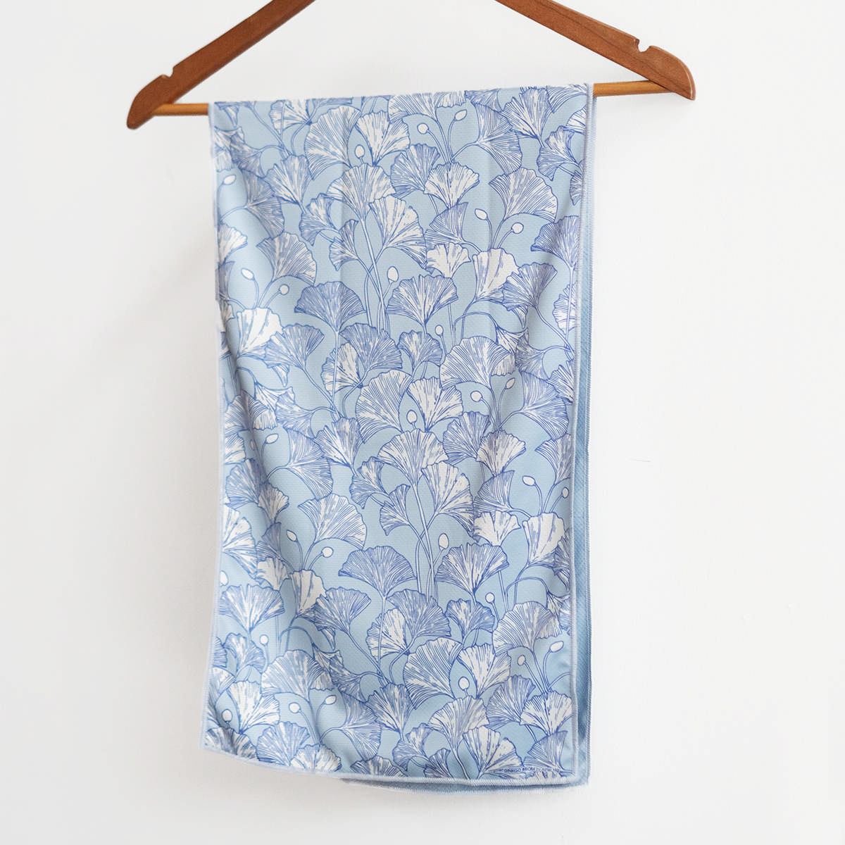 Cooling Towel - Ginkgo Biloba